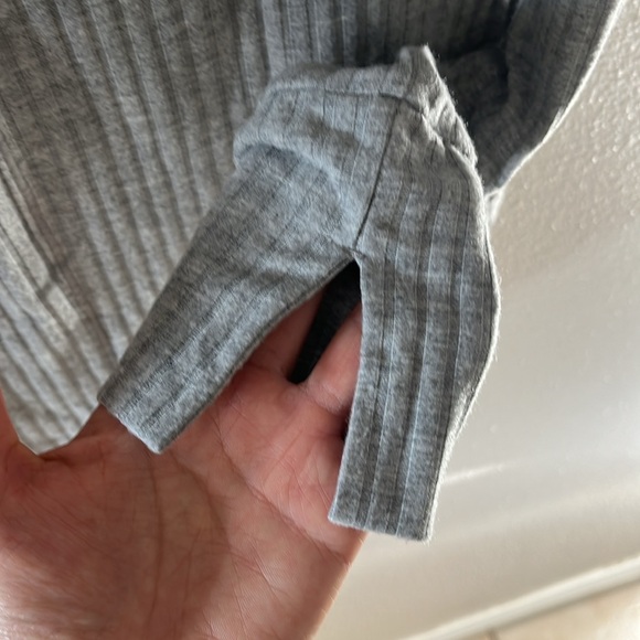 MWL Brushed Rib Long-Sleeve Turtleneck Top - Picture 5 of 5